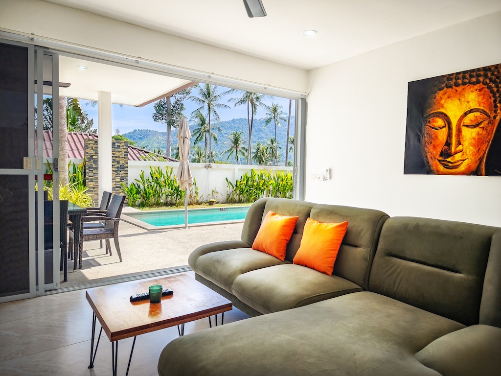 Leasehold Villa For Sale In Lamai Lounge View