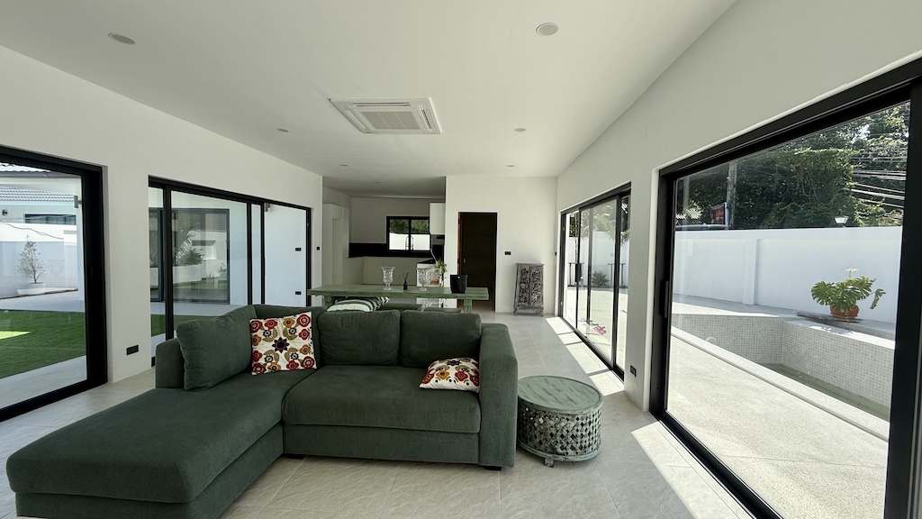 Property For Sale In Plai Laem Lounge