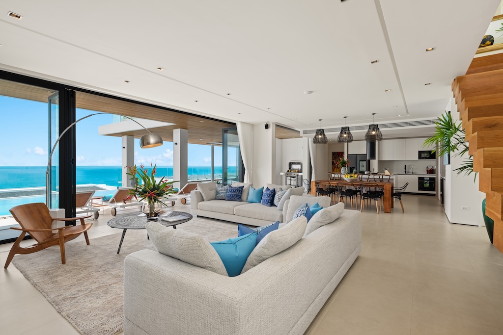 Villa D'Oro Koh Samui Living Area