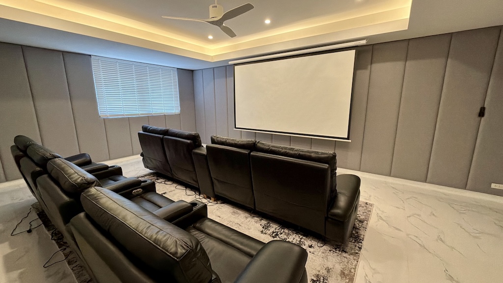 Villa Satu Koh Samui Cinema Room
