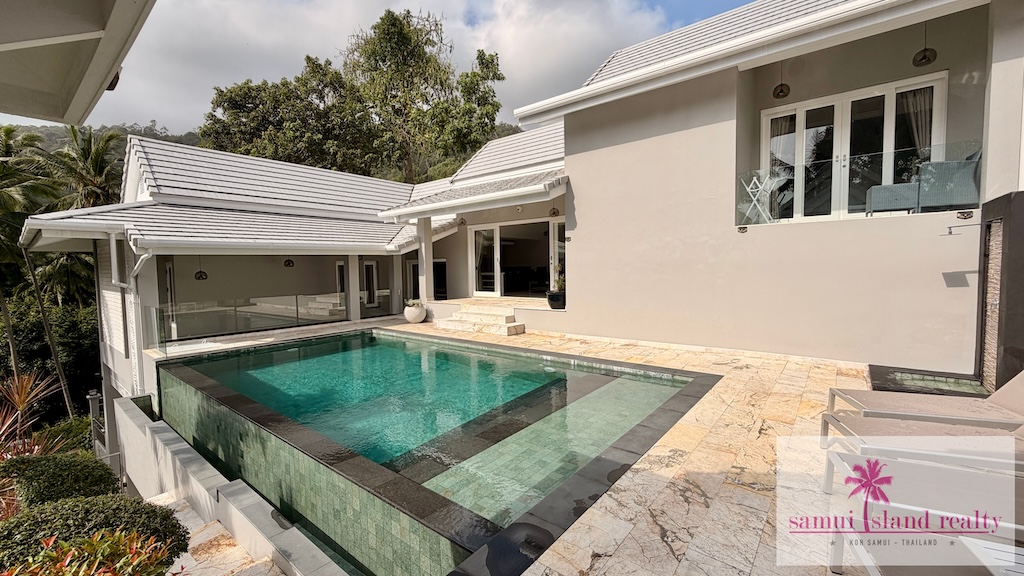 Chaweng Villa For Sale Exterior