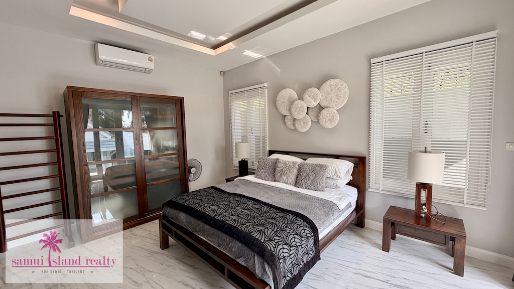 Chaweng Villa For Sale Bedroom