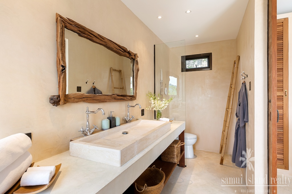 Luxury Koh Samui Property In Chaweng Noi Bathroom