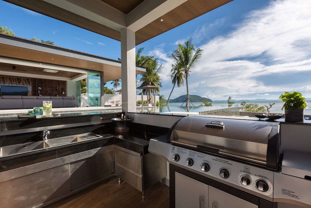 Sea Renity Sala Kitchen