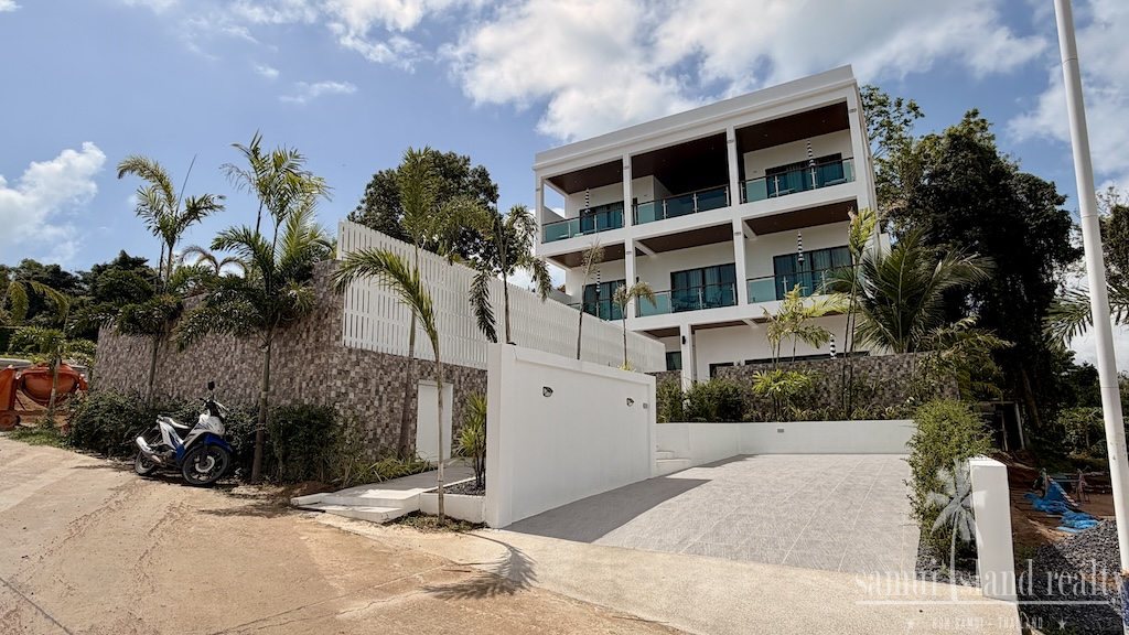 Koh Samui 5 Bedroom Property Parking