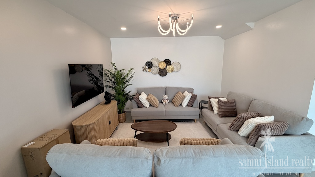 Koh Samui 5 Bedroom Property Lounge