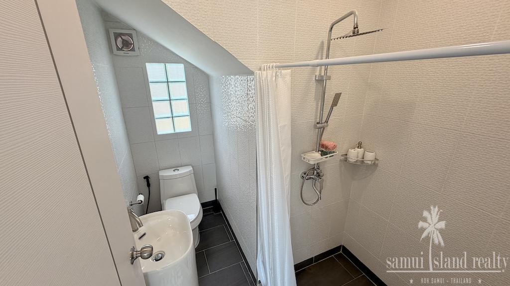 Koh Samui 5 Bedroom Property Guest Bathroom