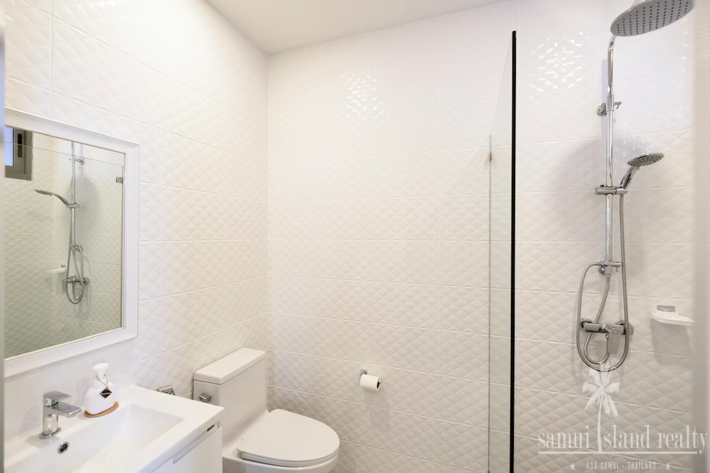 Chaweng Longterm Villa Rental Bathroom