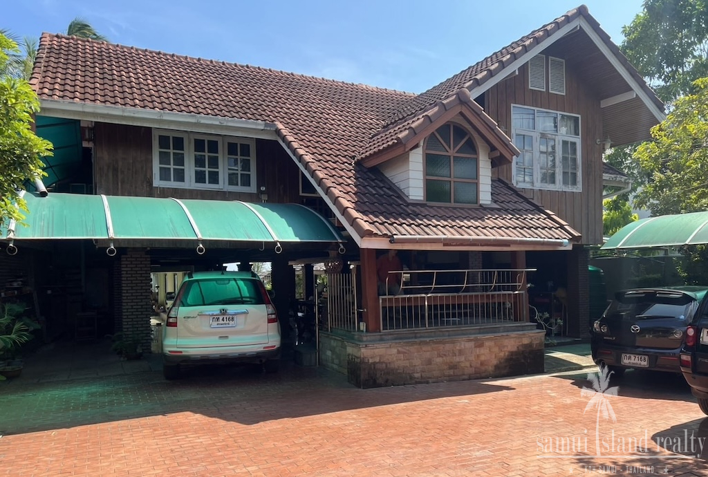 Koh Samui Beachfront House Parking