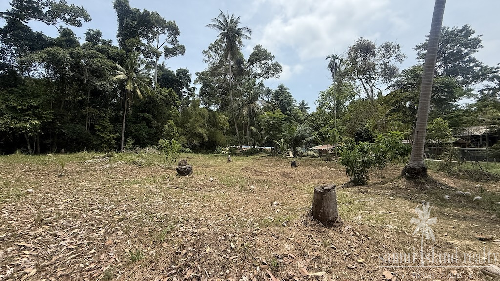 Maenam Land Plots For Sale