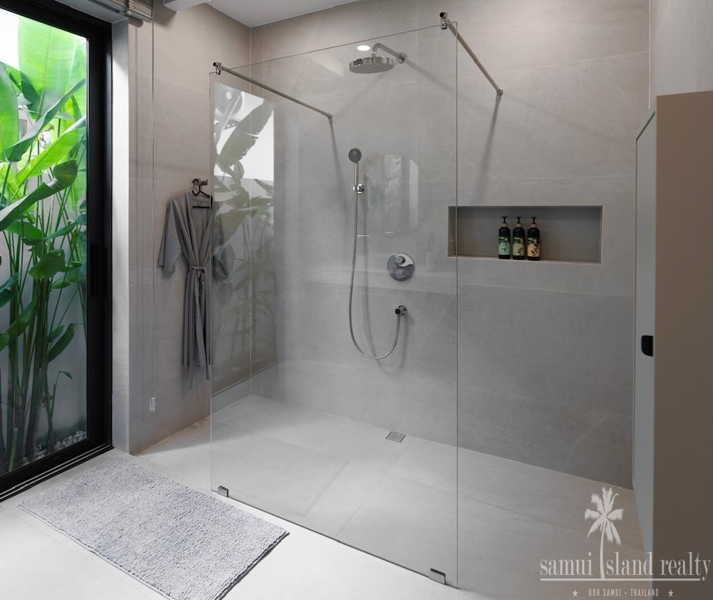Move In Ready Lamai Villa Shower