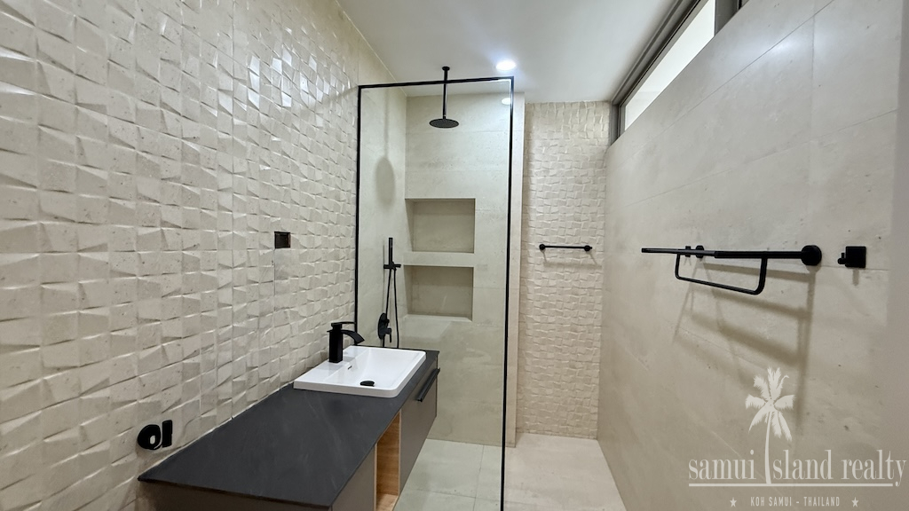 Plai Laem Sea View Property Bathroom