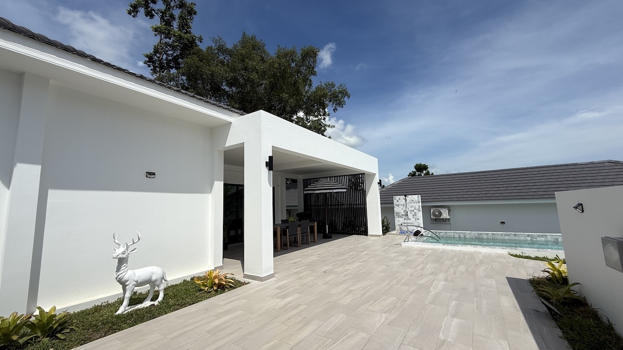 3 Bedroom Pool Villa Choeng Mon Terrace