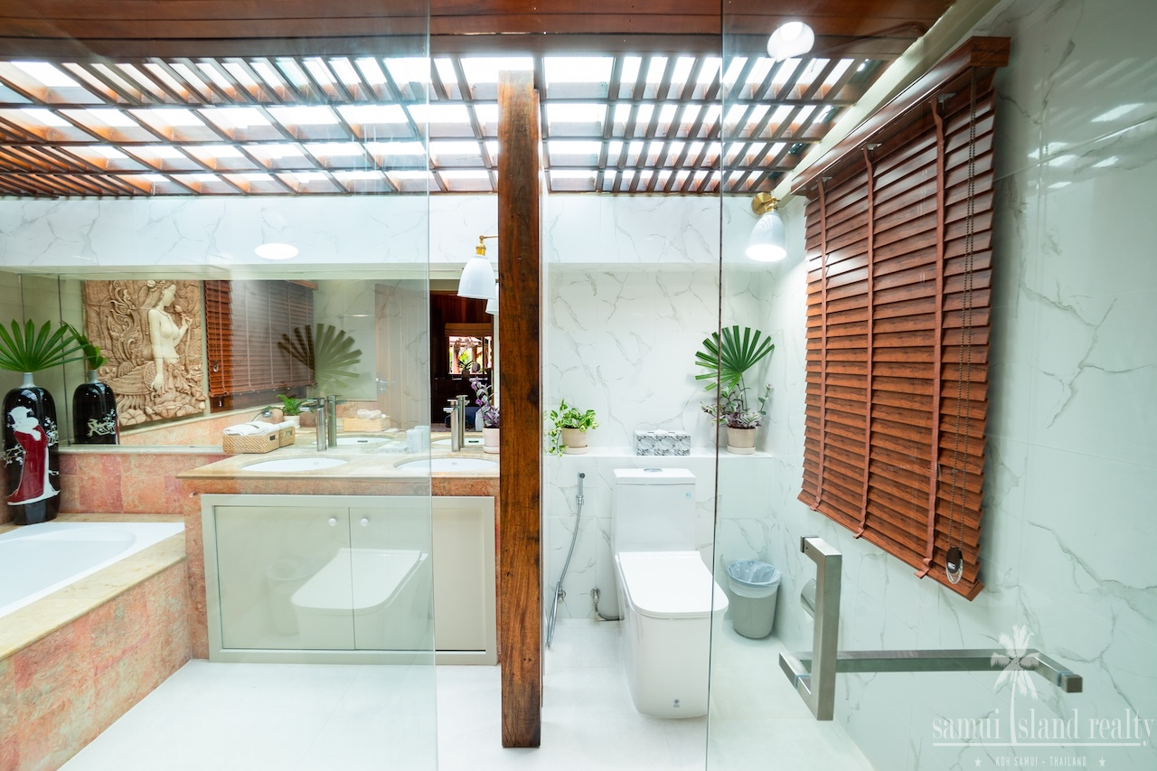 Beachfront Property For Sale In Koh Samui Bathroom