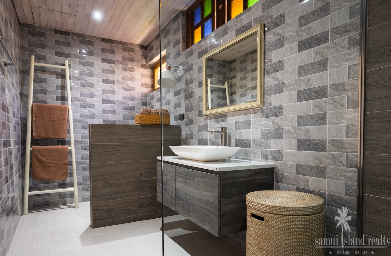 Beachfront Property For Sale In Koh Samui Bathroom