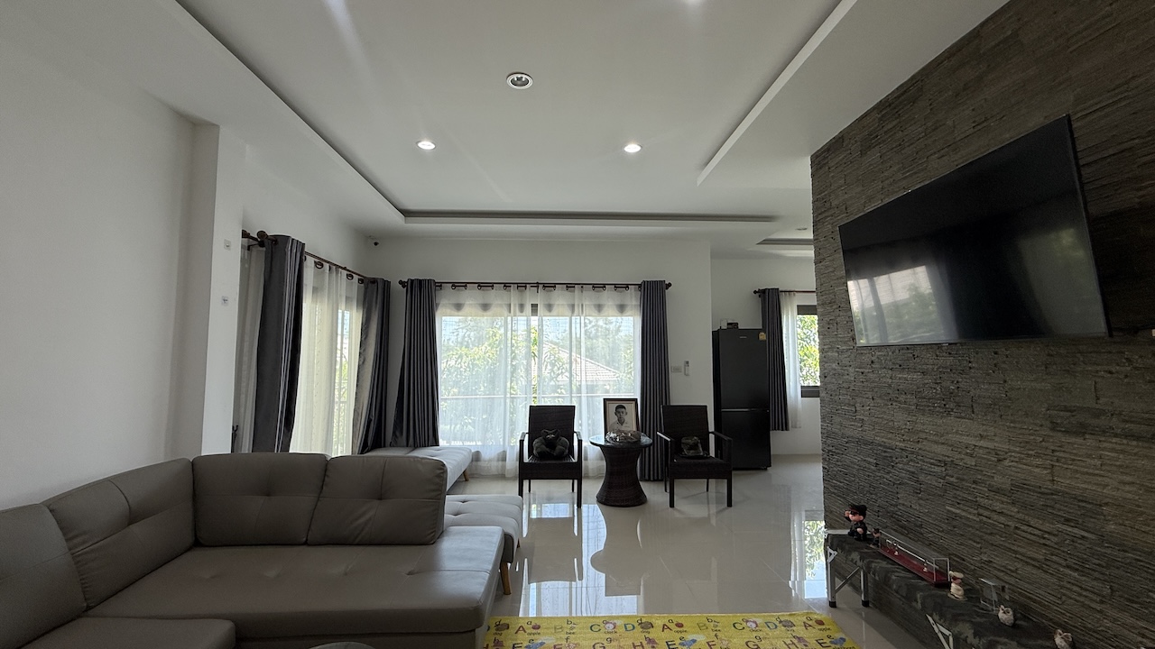 Koh Samui 3 Bedroom House Koh Samui 3 Bedroom House Living room