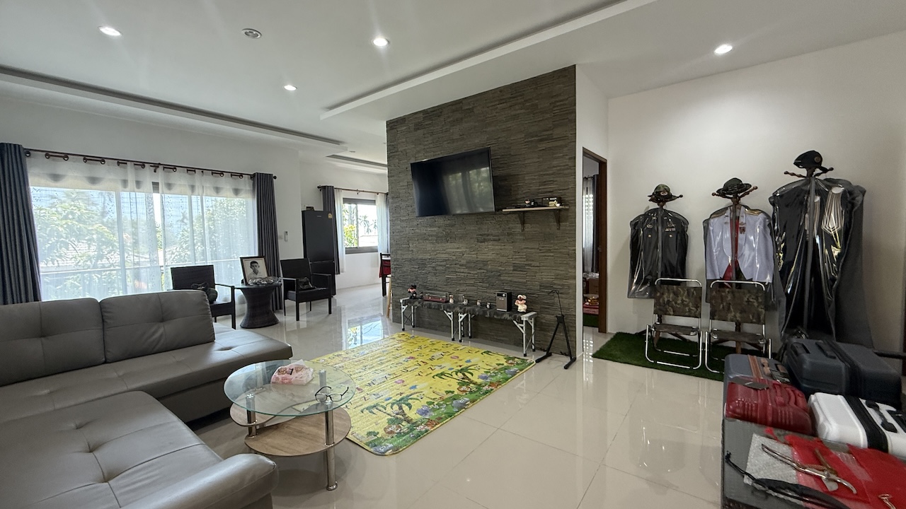 Koh Samui 3 Bedroom House Koh Samui 3 Bedroom House Living room