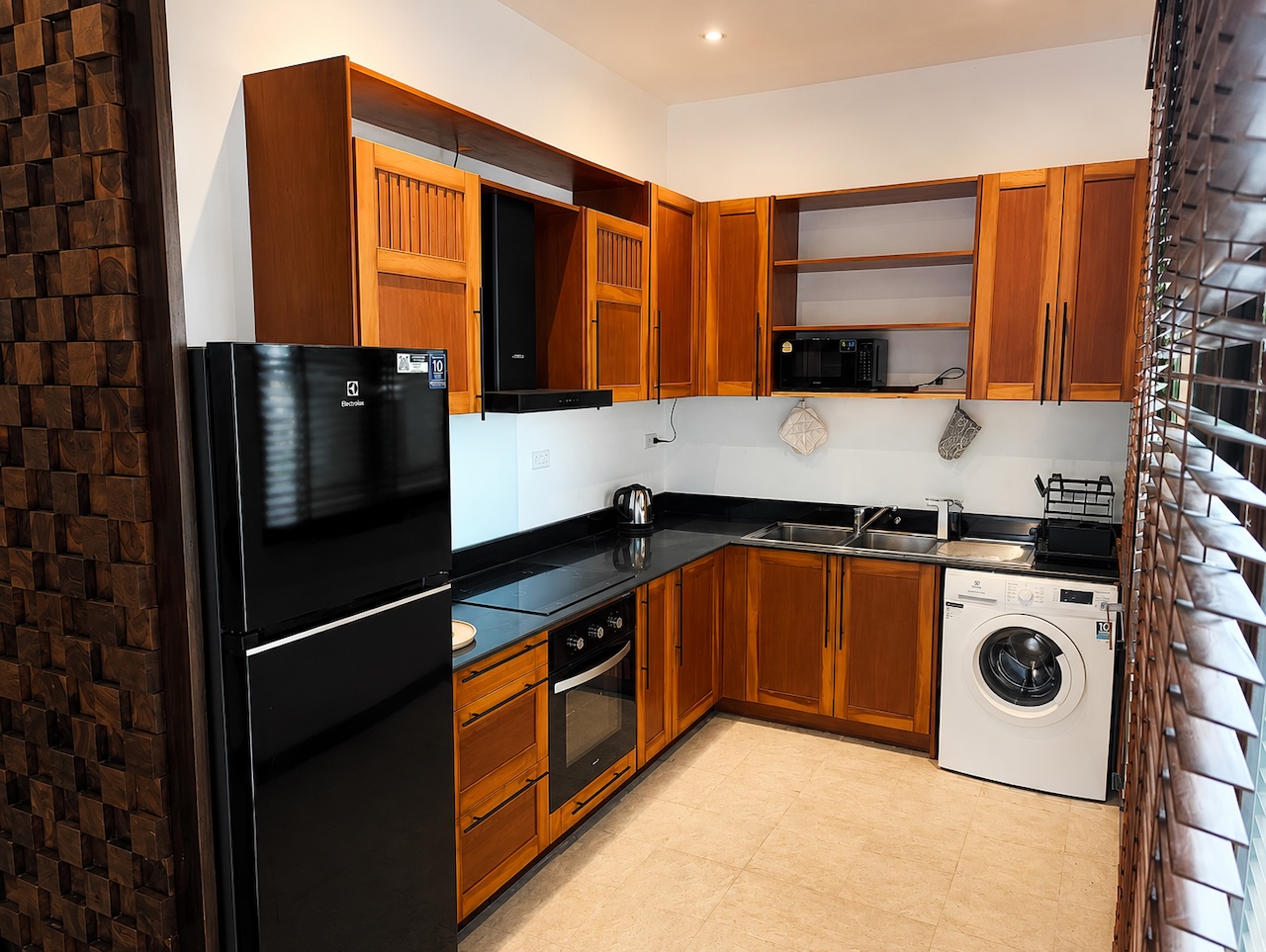 Koh Samui Property For Longterm Rent Kitchen
