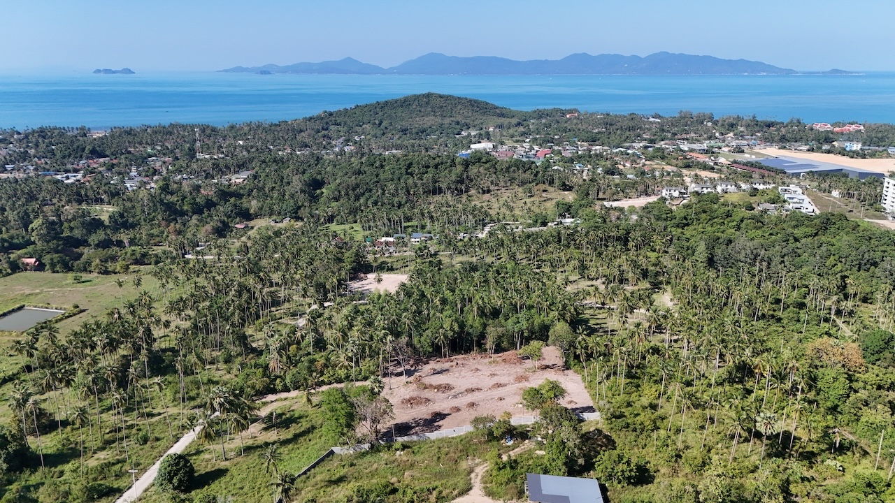Maenam Land Parcel Maenam Land Parcel Surroundings