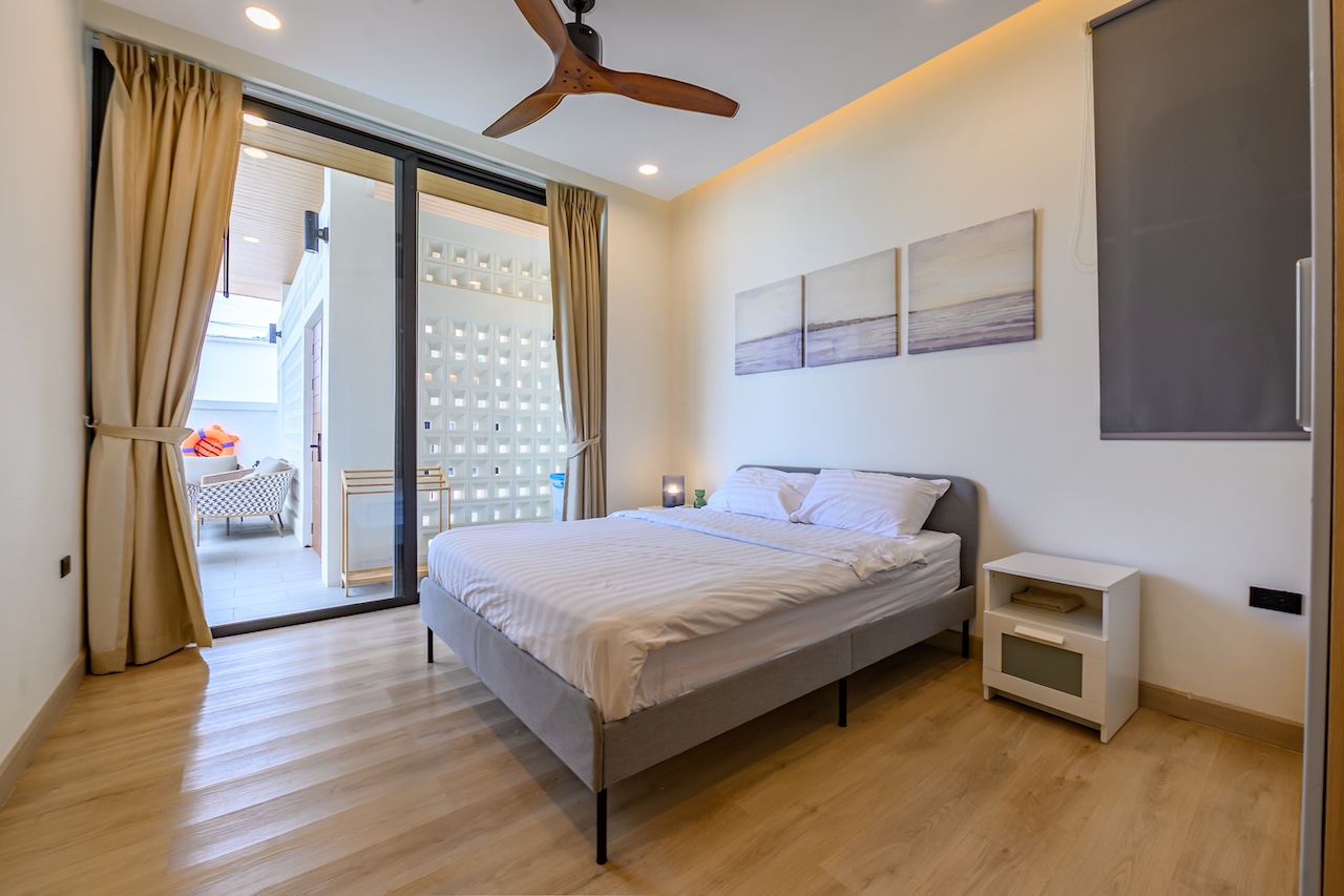 Bophut 2-Bed Pool Villa Guest Bedroom