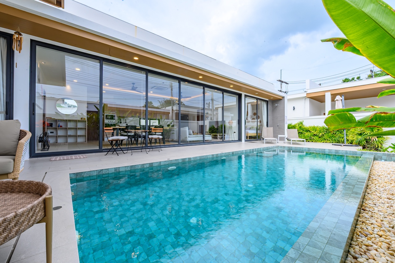 Bophut 2-Bed Pool Villa Swimming Pool