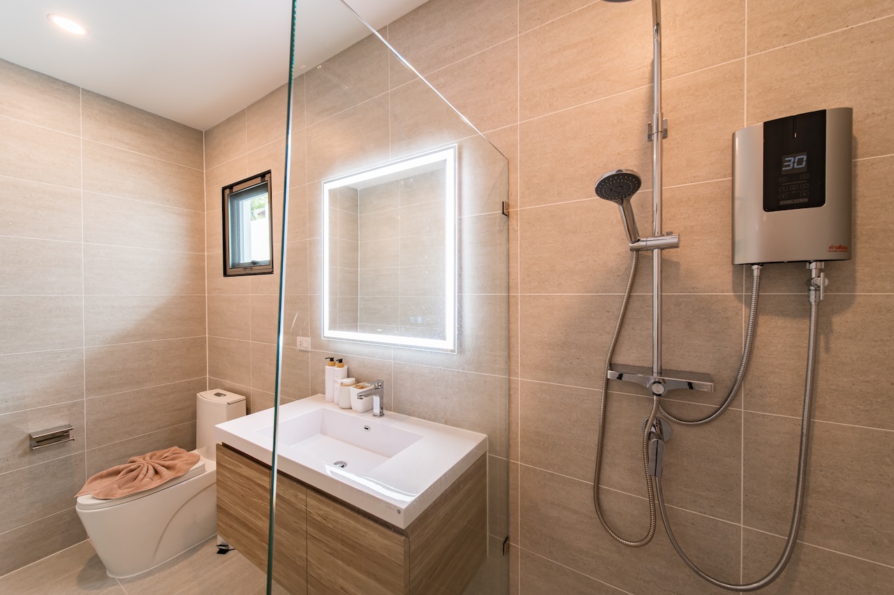 Lamai Villa For Longterm Rent Lamai Villa For Longterm Rent Bathroom