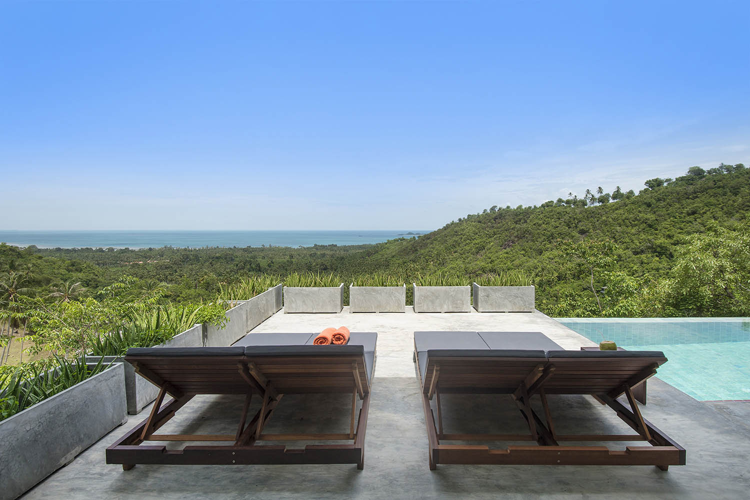 Luxury Koh Samui Villa For longterm Rent Luxury Koh Samui Villa For longterm Rent Sun Loungers