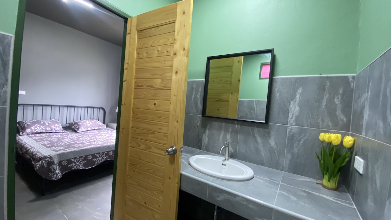Namueng Thai House Namueng Thai House Ensuite Bathroom