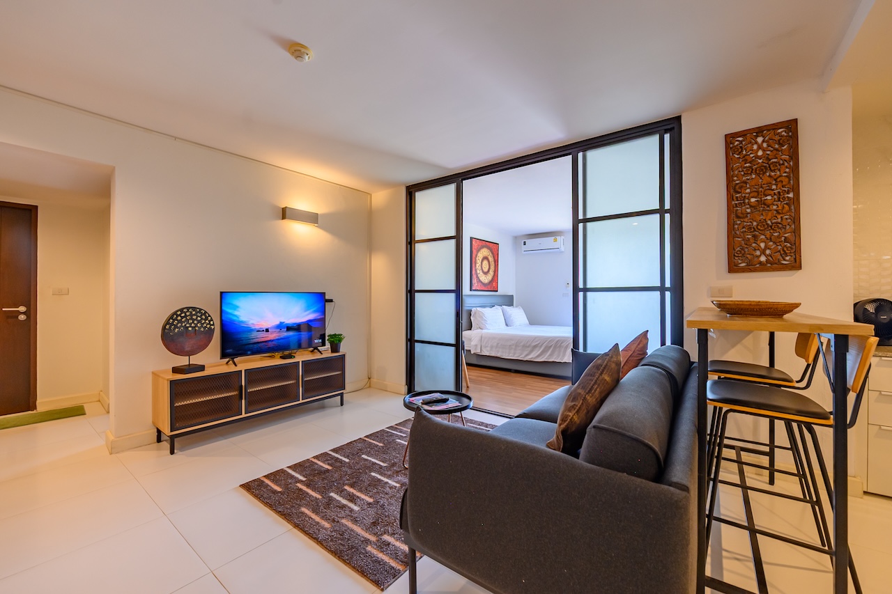 Replay Apartment Replay Apartment Lounge