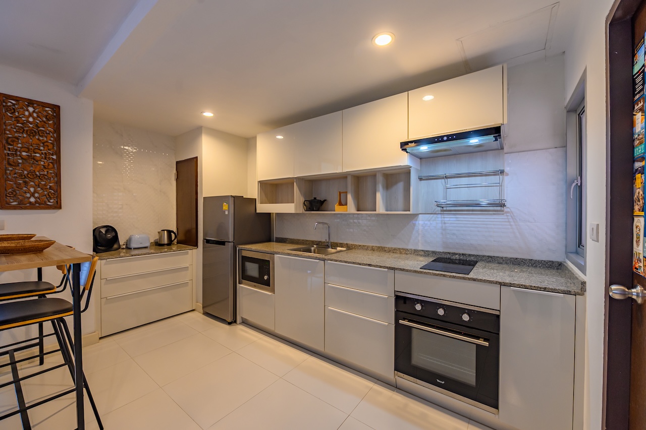 Replay Apartment Replay Apartment Kitchen