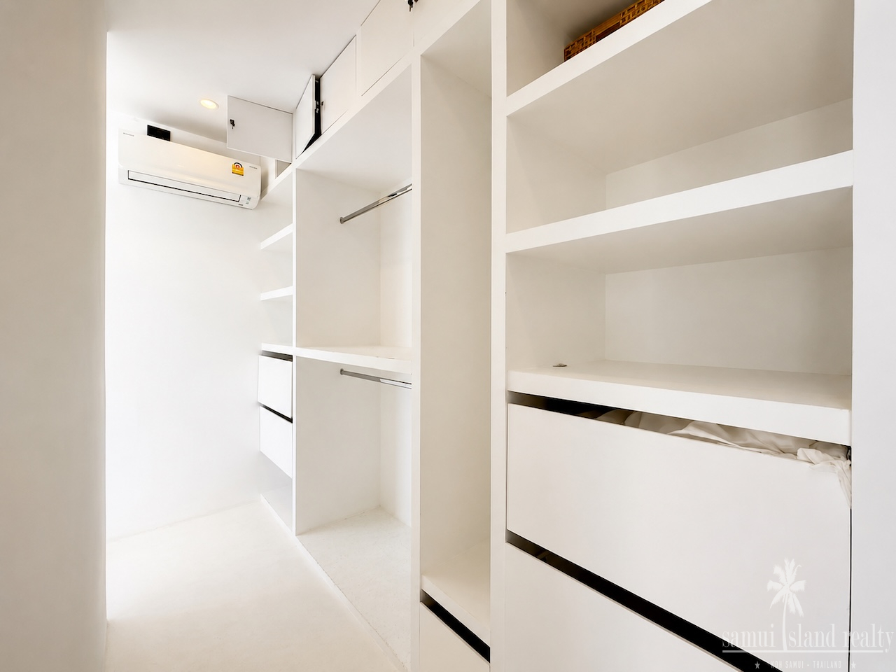 Sea View Chaweng Property For Sale Wardrobe