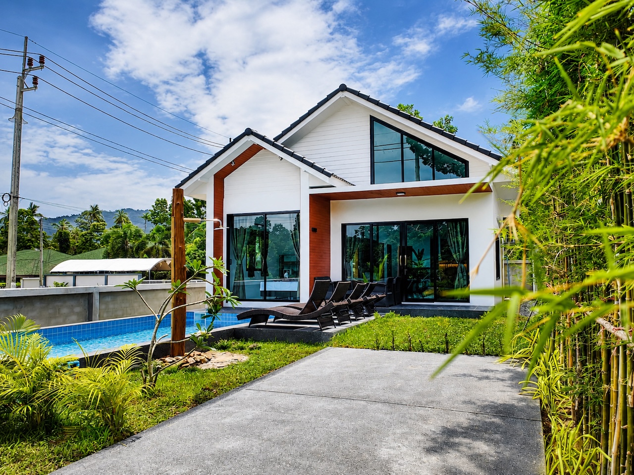 Taling Ngam 2 Bedroom House Taling Ngam 2 Bedroom House Parking