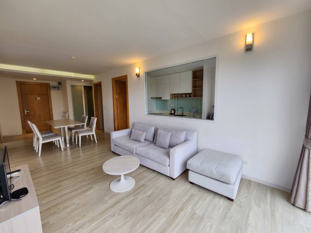 The Bleu Condo Lounge