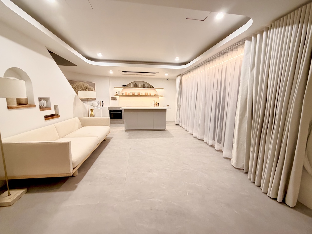 Bophut Modern Villa For Sale Living Area