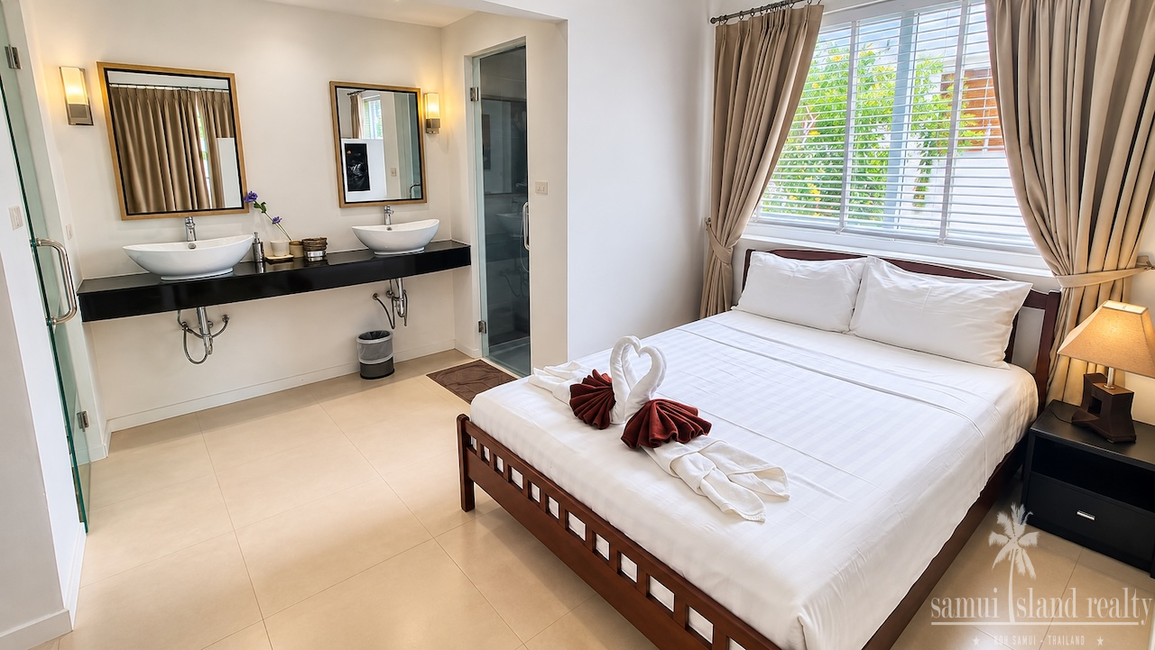 Chaweng 4-Bed Sea View Villa Lower Bedroom