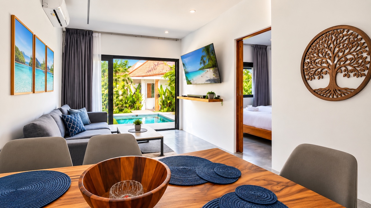 Humming Bird Villas Dining