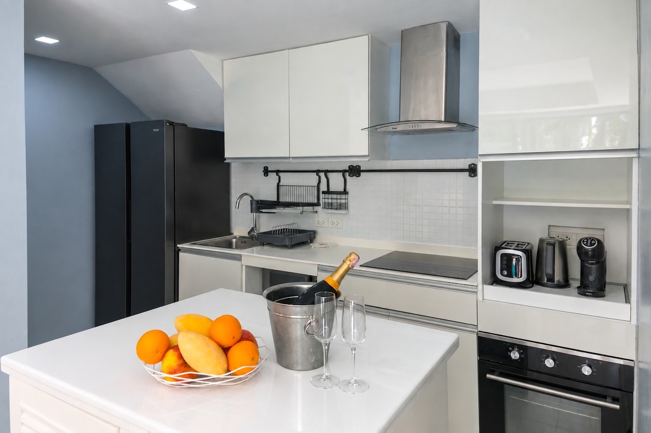 Maenam Beachside Villa Maenam Beachside Villa Kitchen