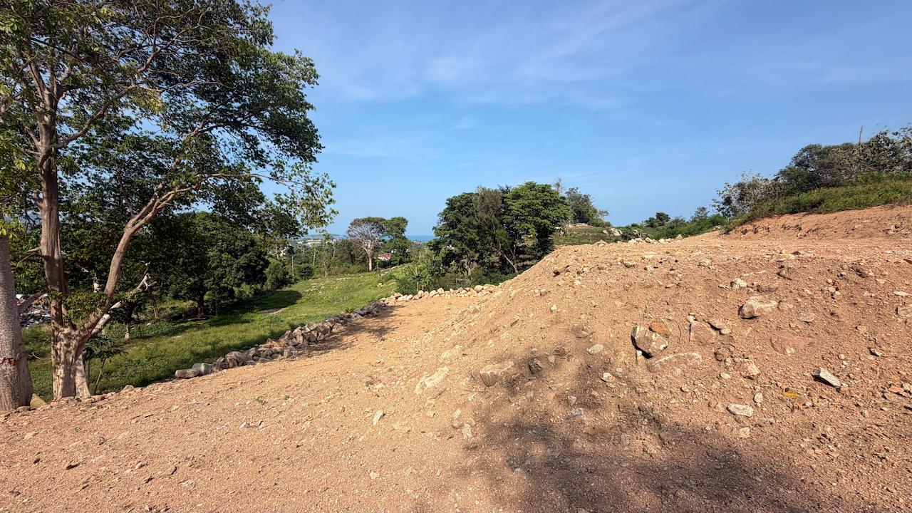 Seaview Chaweng Land For Sale Seaview Chaweng Land For Sale Slope