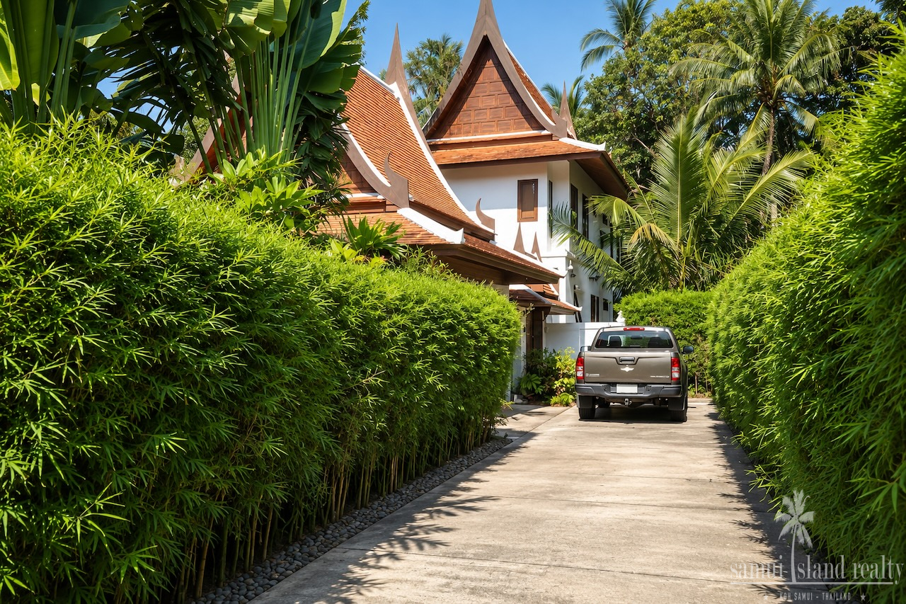 Ban Tai Thai Style Property Ban Tai Thai Style Property Driveway