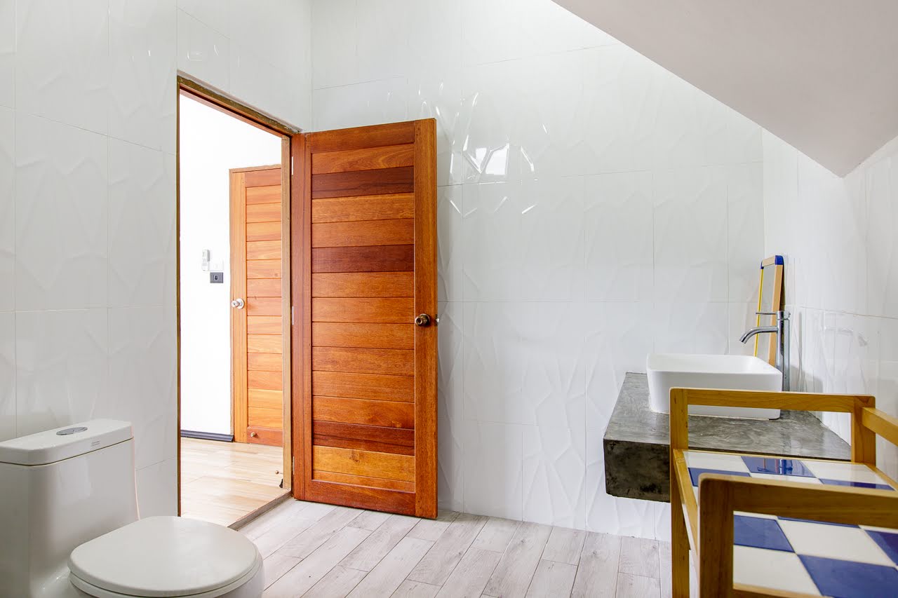 Chaloklum bay view villa Chaloklum bay view villa Bathroom