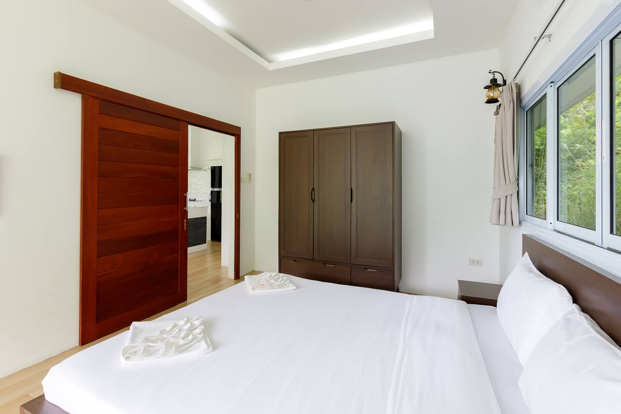 Chaloklum bay view villa Chaloklum bay view villa Bedroom