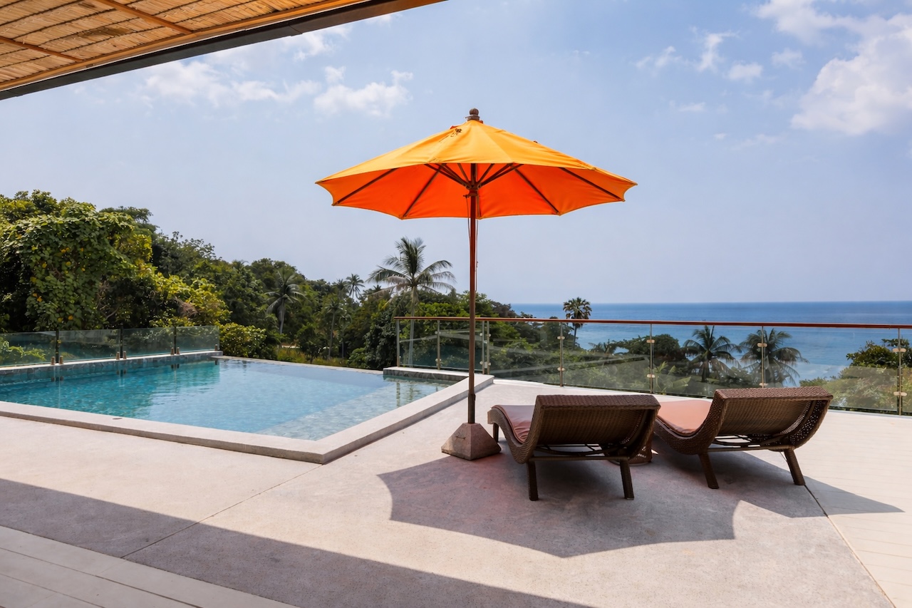 Koh Phangan Beachside Villa Sun Loungers