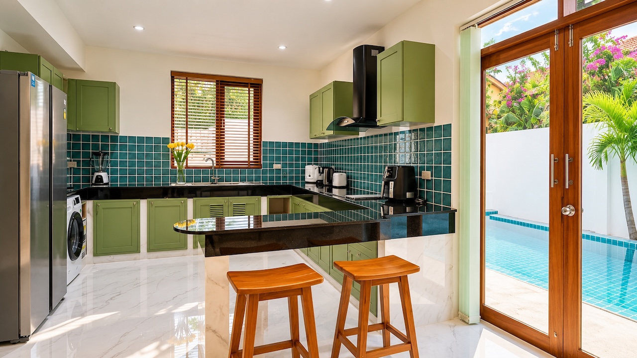 Tongson Bay Villa Tongson Bay Villa Kitchen