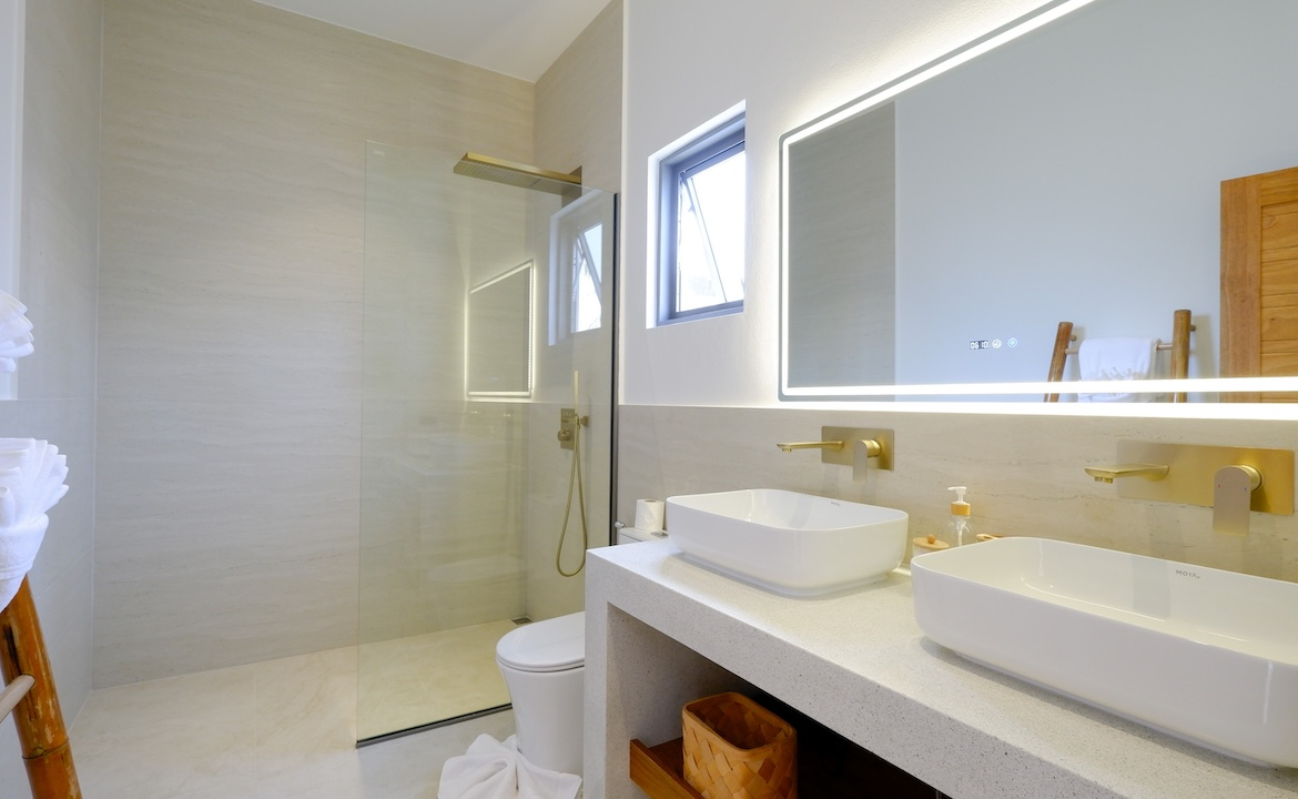 Villa Lilouana Bathroom