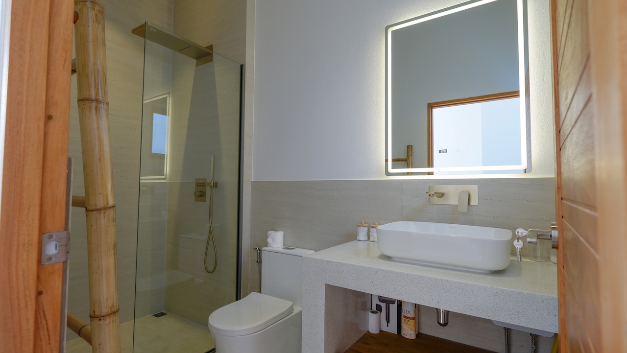 Villa Lilouana Bathroom